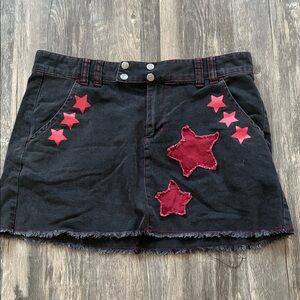 Stylish Black and Red Star Mini Skirt